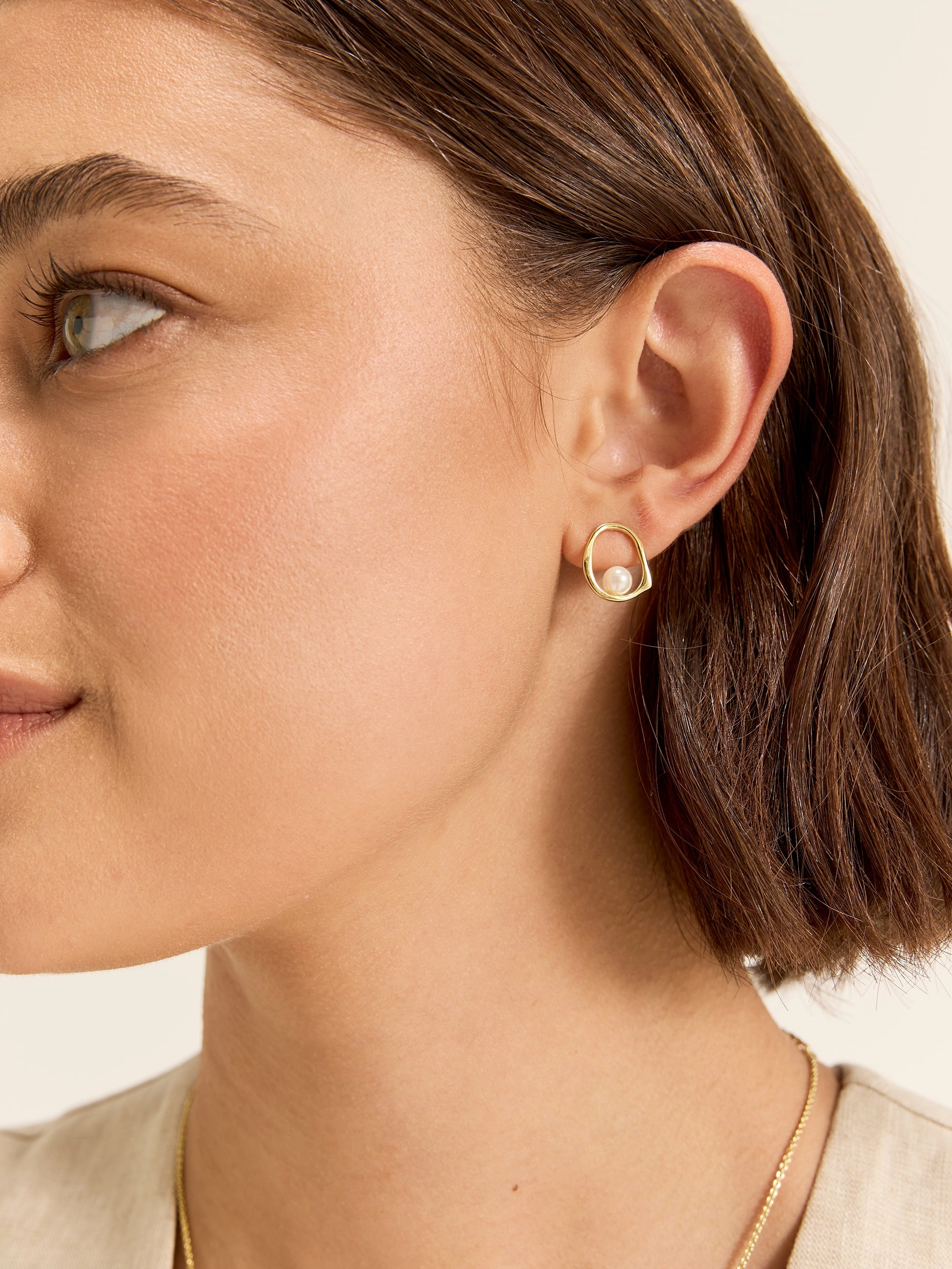 Charlotte Earring