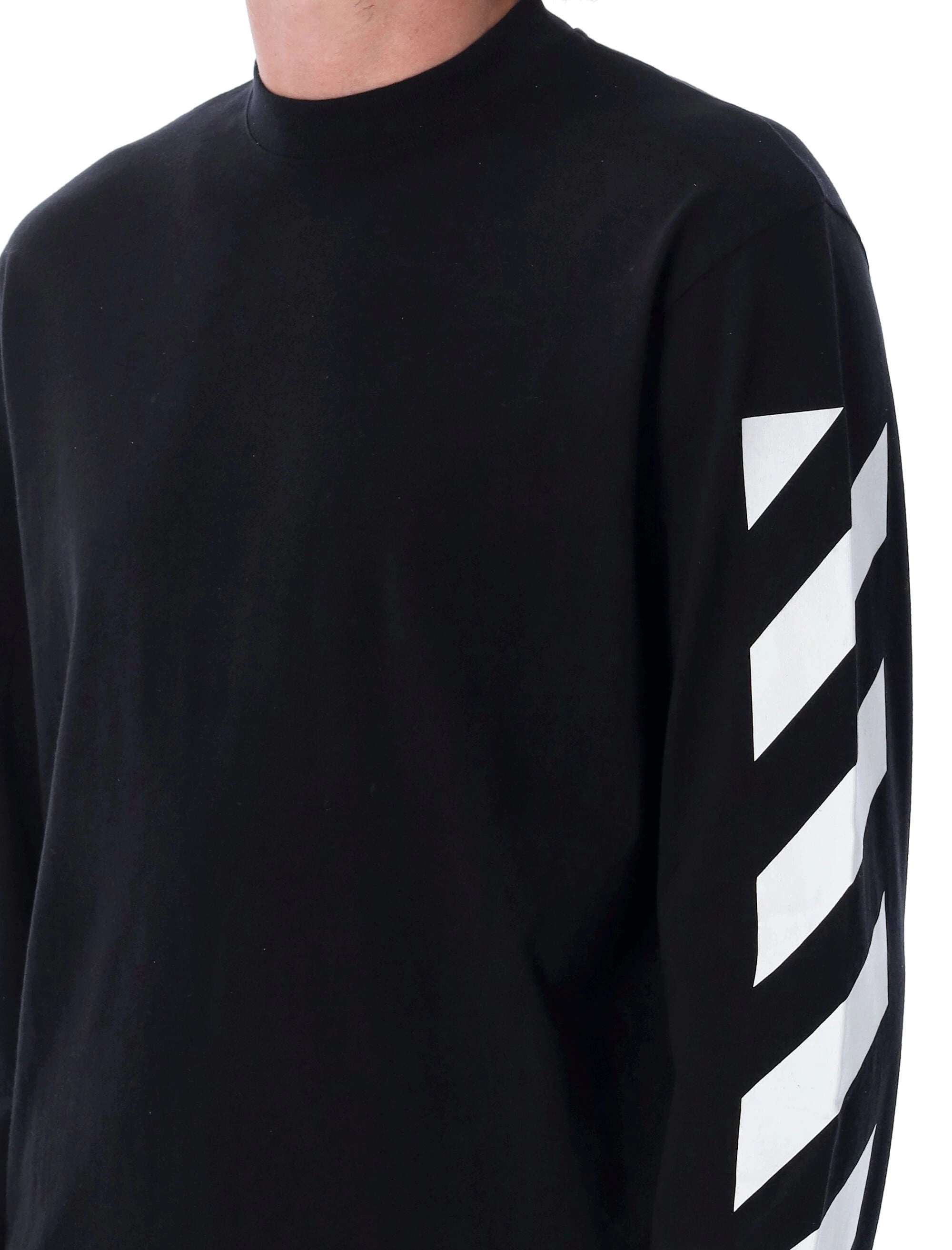 Off-White Diagonal Printed Arrow Long-Sleeved T-Shirt