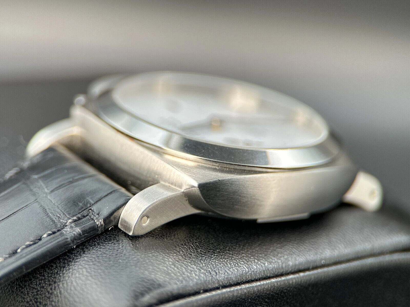 Panerai Luminor Marina Quaranta PAM01271 Steel White Dial 40mm Watch - 2021