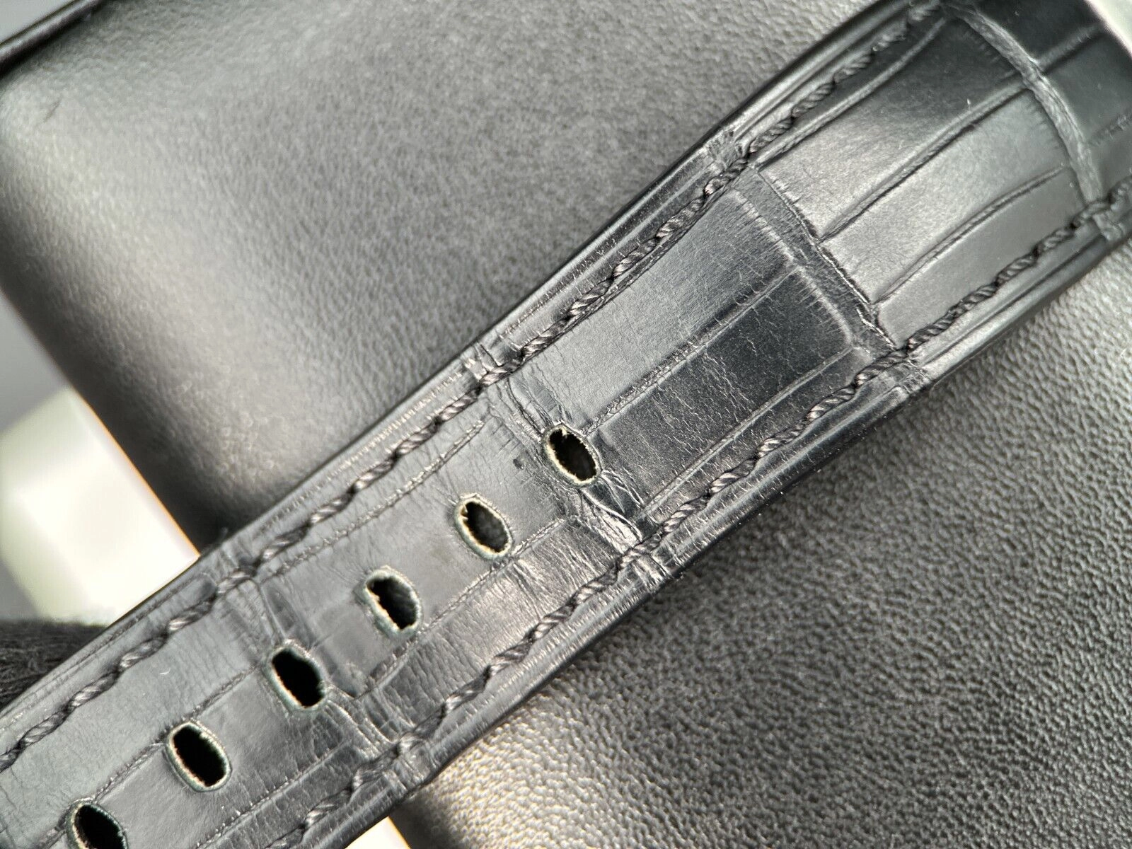 Panerai Luminor Marina Quaranta PAM01271 Steel White Dial 40mm Watch - 2021