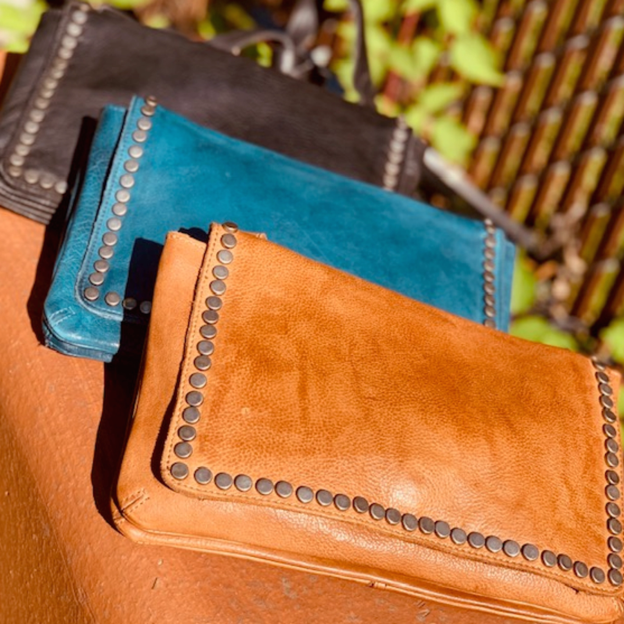 Scottie Crossbody