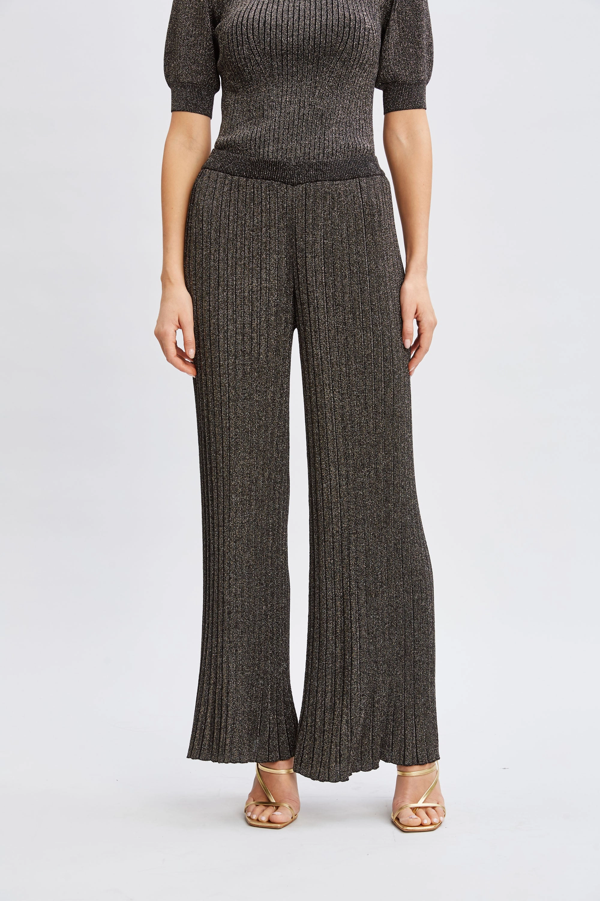 T-Tahari Metallic Wide Leg Pant