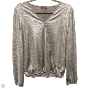 Top Long Sleeve By Vince Camuto In Gold, Size: M