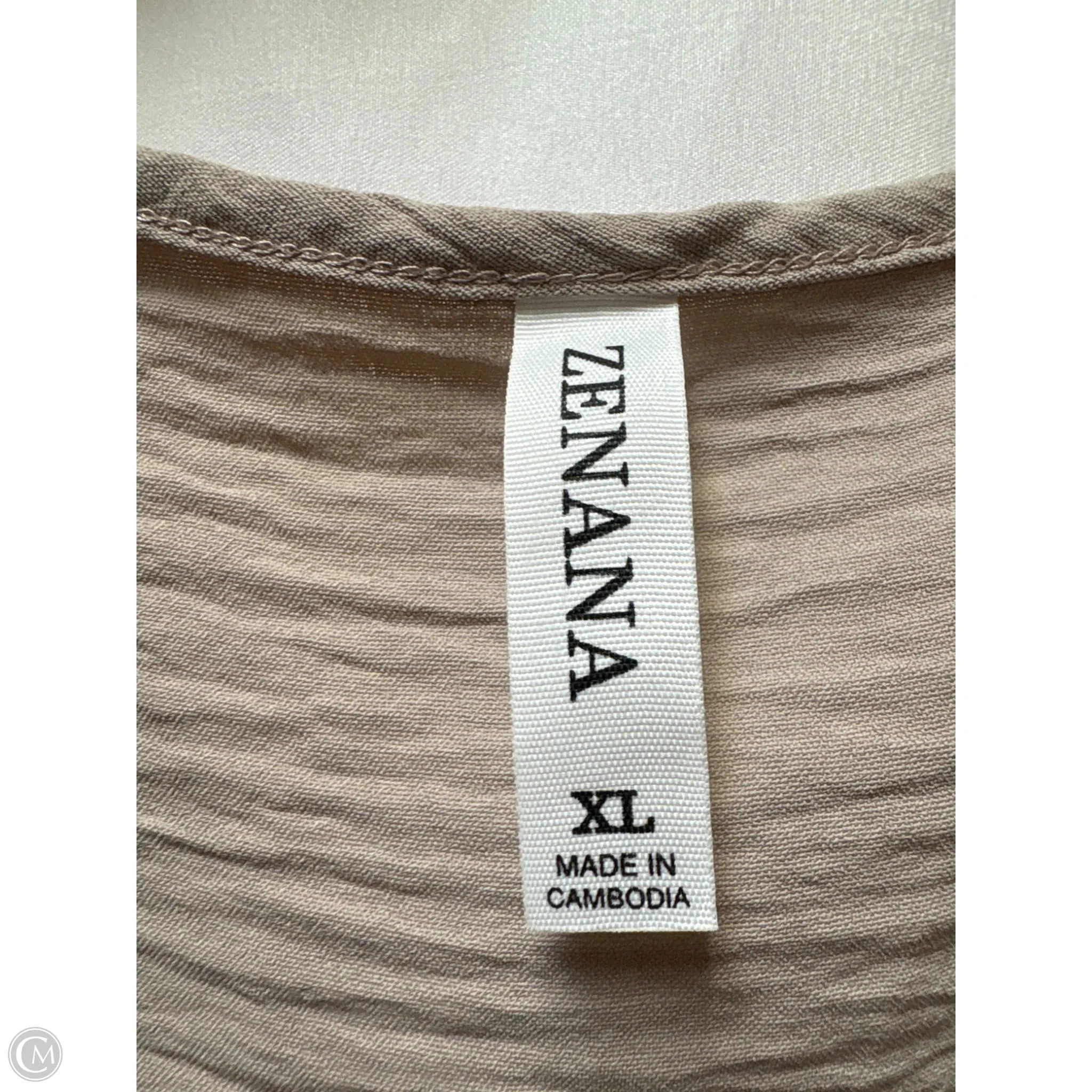Top Sleeveless By Zenana Outfitters In Beige, Size: Xl