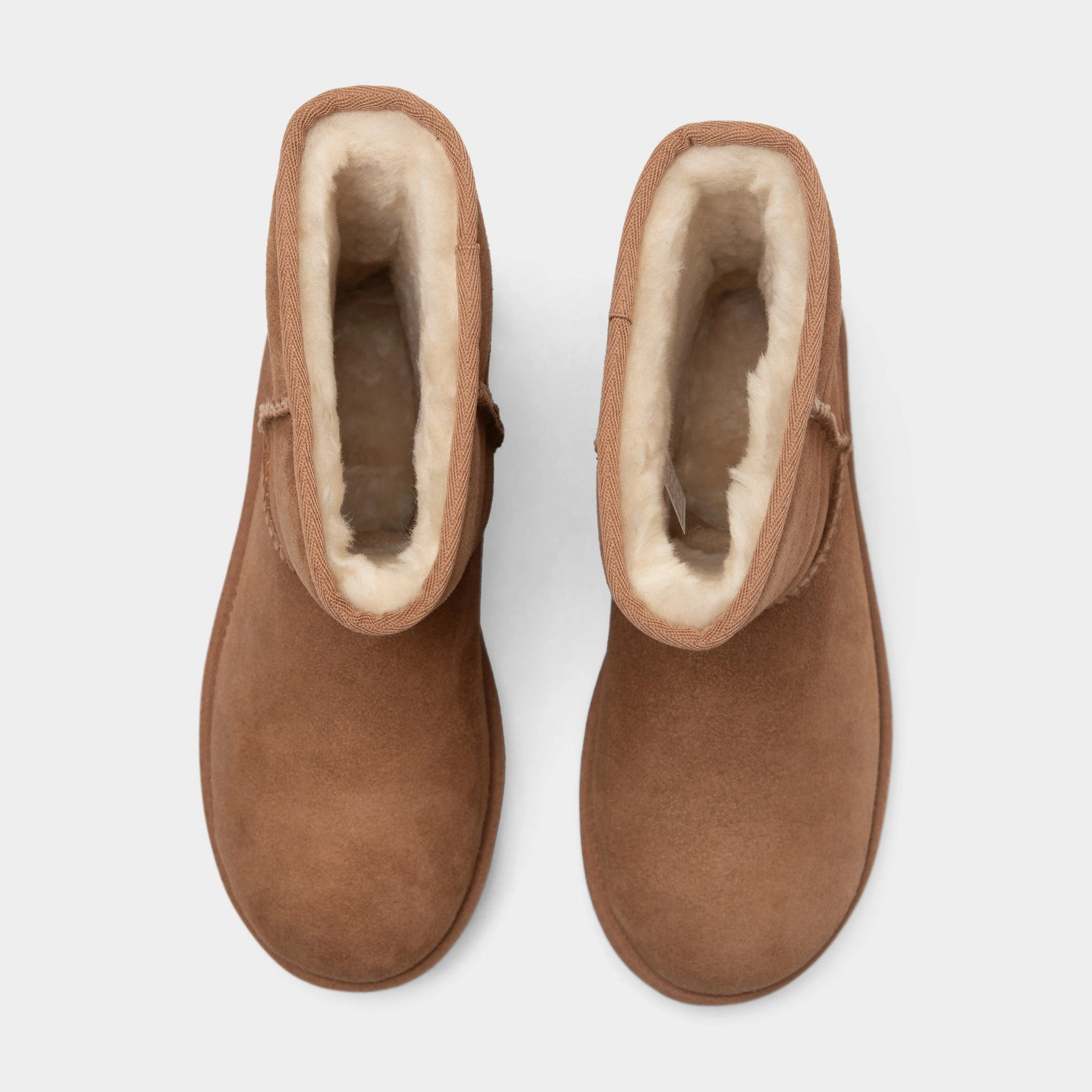 UGG Women's Classic Short II / Chestnut