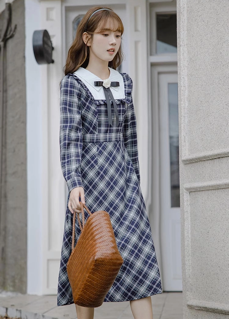 Uni Plaid Midi Dress (Navy)